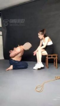 Ůʵ˸S