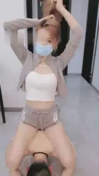 UUU˸-ЬСЬֶ