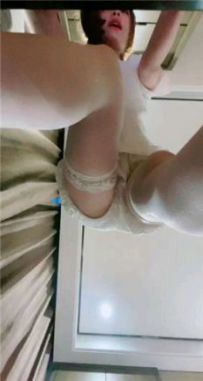 �Ϻ�ӣ��СS�����ū��һ�ӽ�