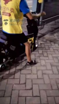 ߡ-Сٵ